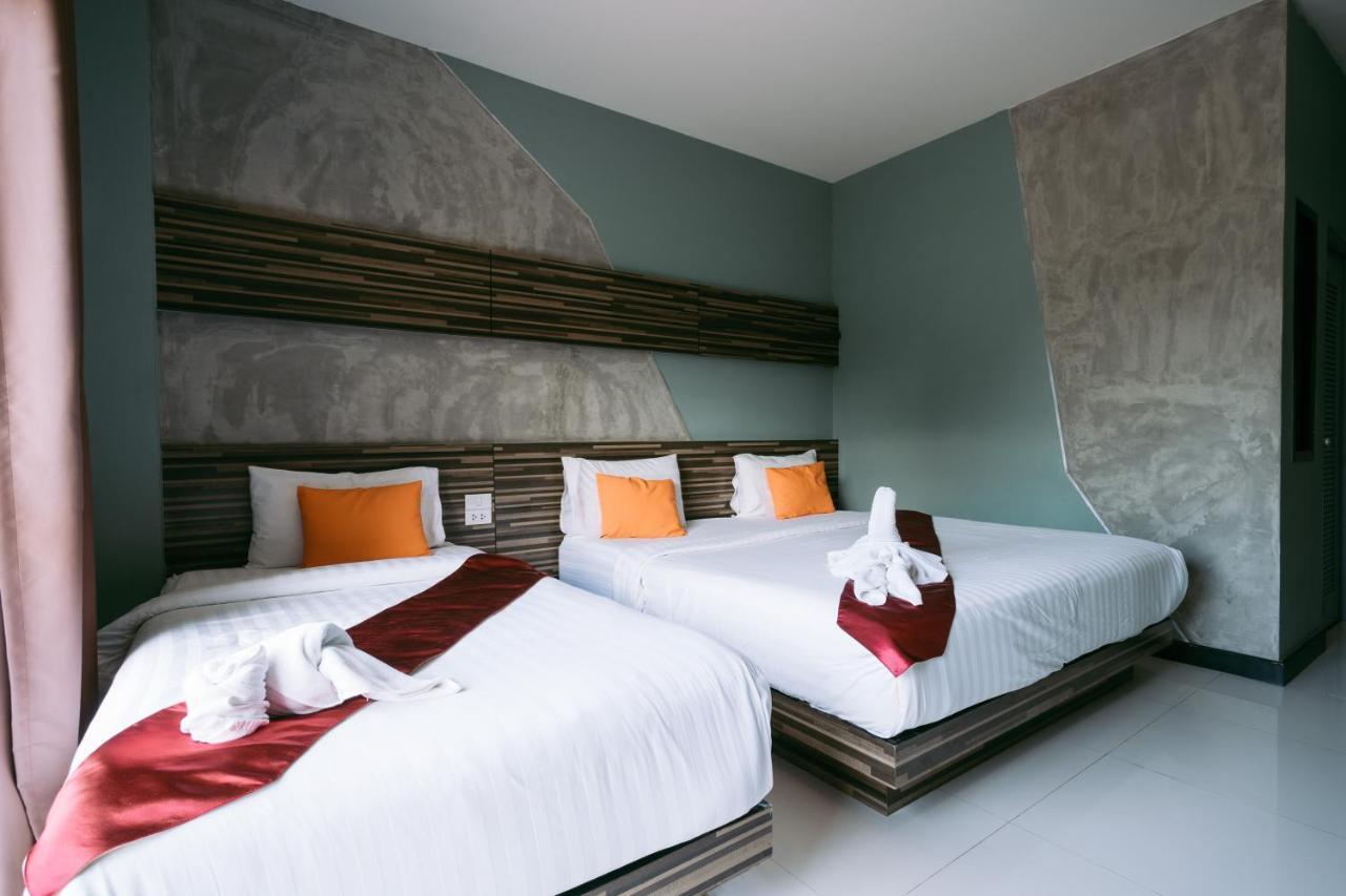 Ray Hotel Buriram Bagian luar foto